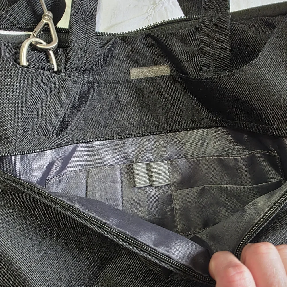 Black Unisex Bag For Your Laptop